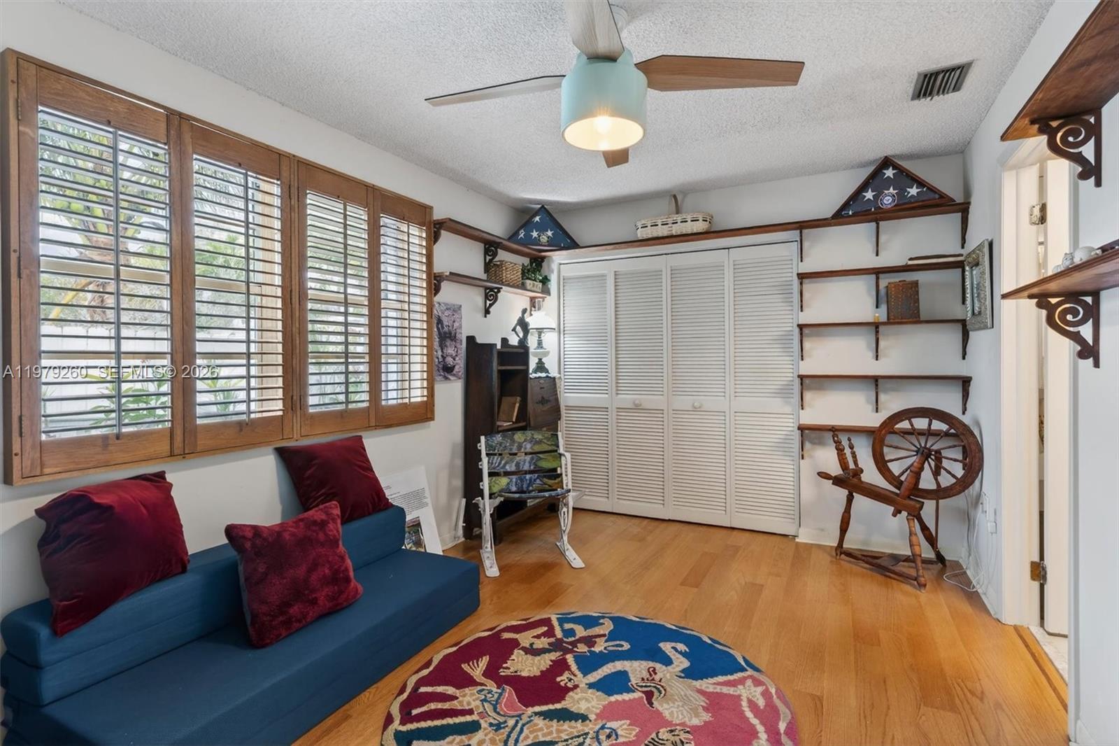 FIRST ADDN TO CALUSA CLUB - Residential