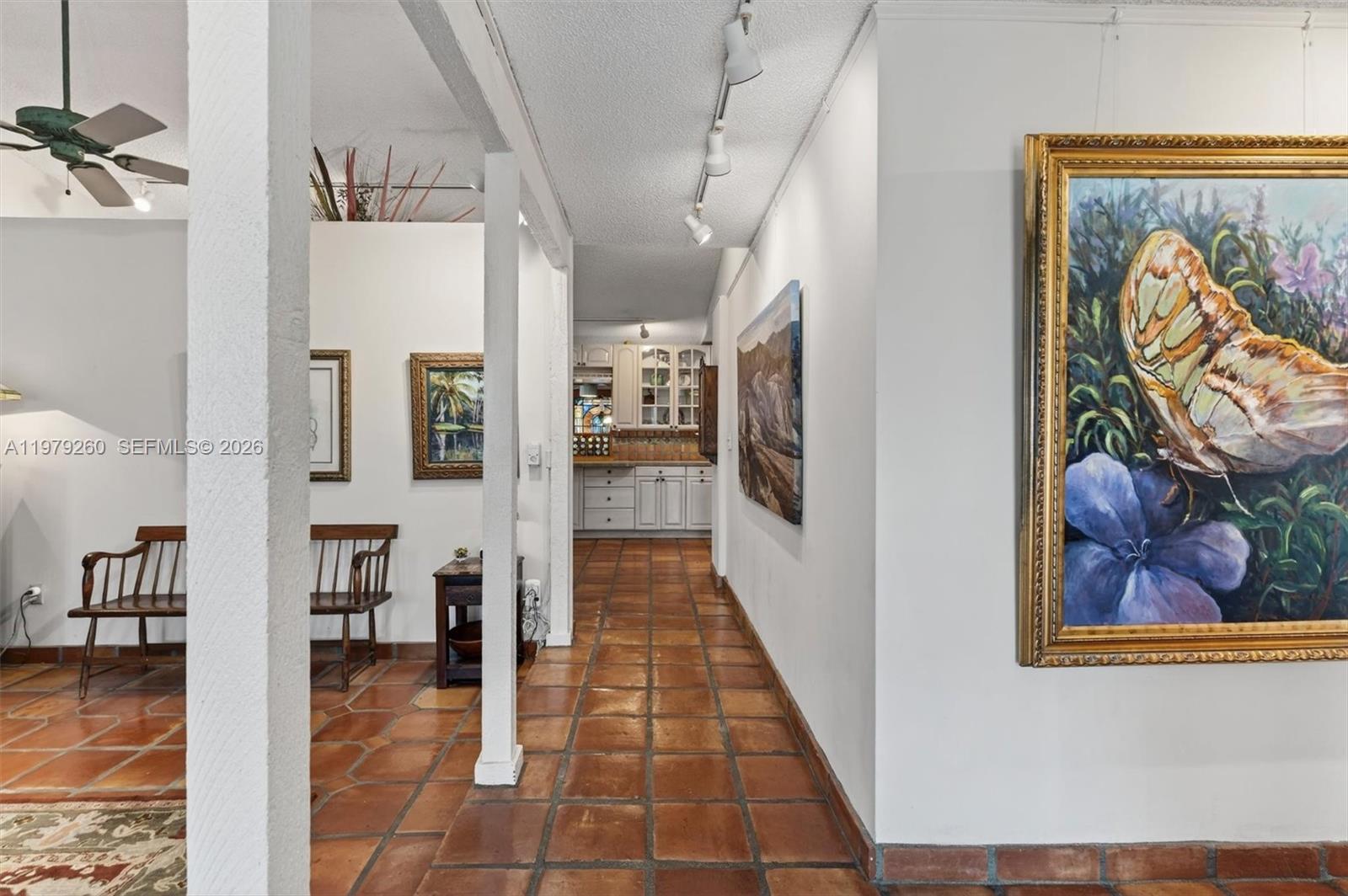 FIRST ADDN TO CALUSA CLUB - Residential