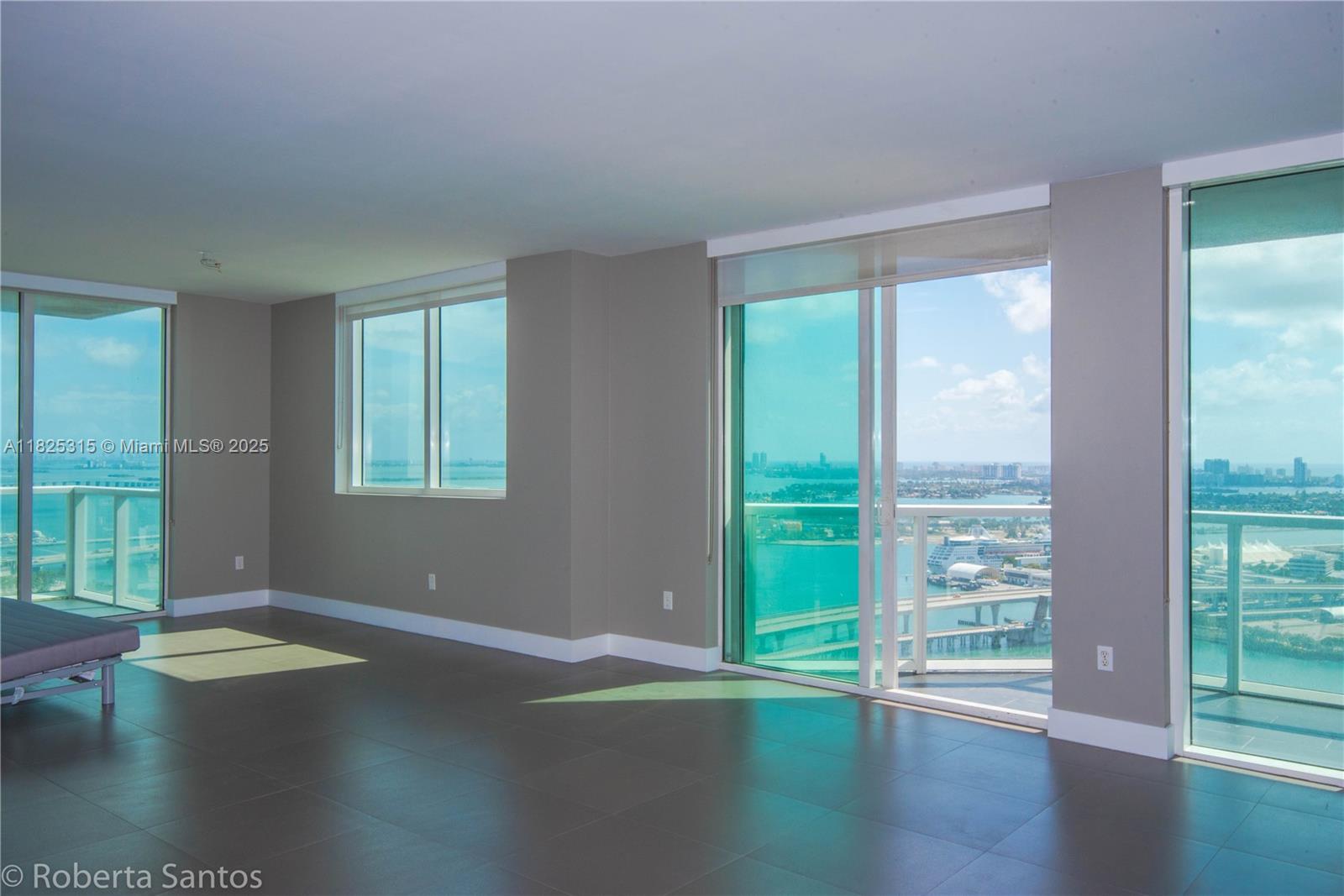 244 Biscayne Blvd 3802