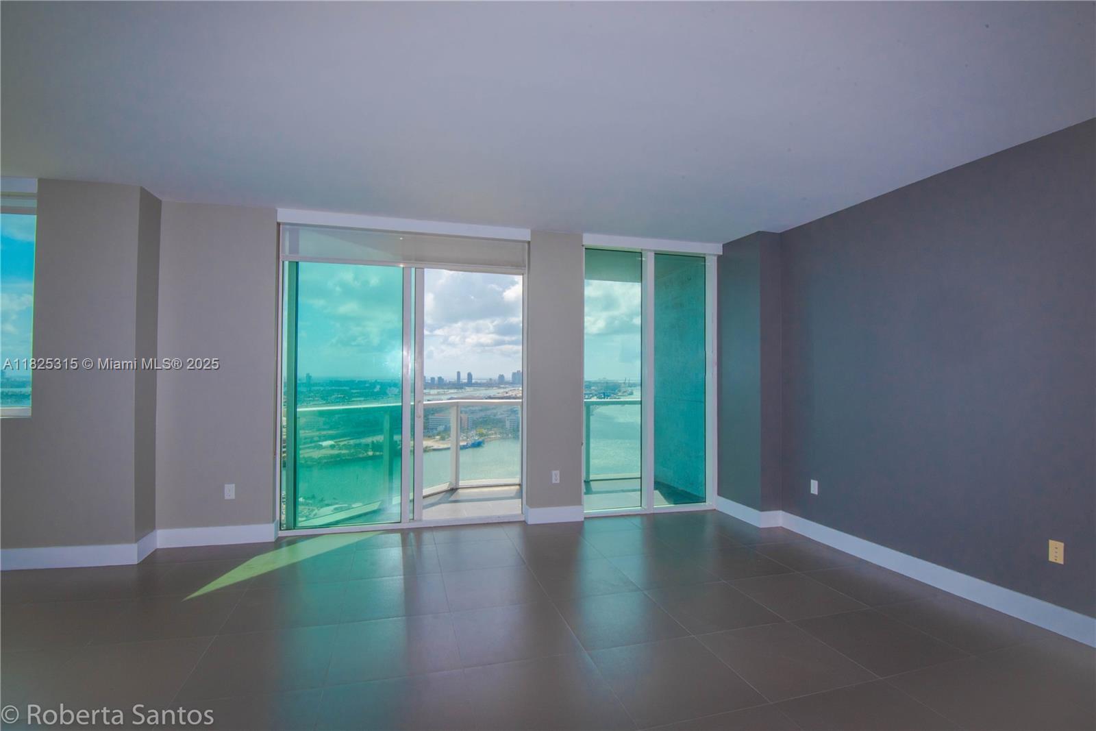 244 Biscayne Blvd 3802