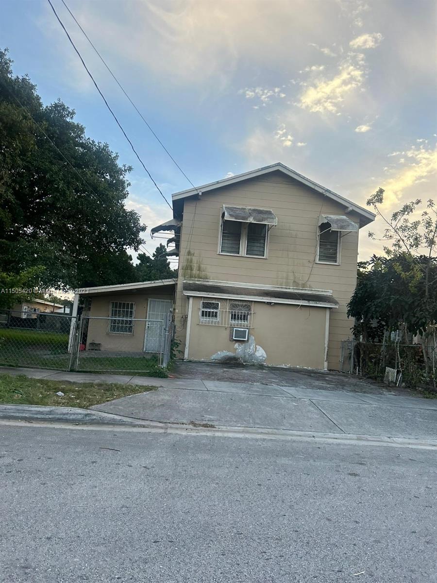 Property for Sale at Address Not Disclosed, Miami, Broward County, Florida - Bedrooms: 5 
Bathrooms: 4  - $774,999