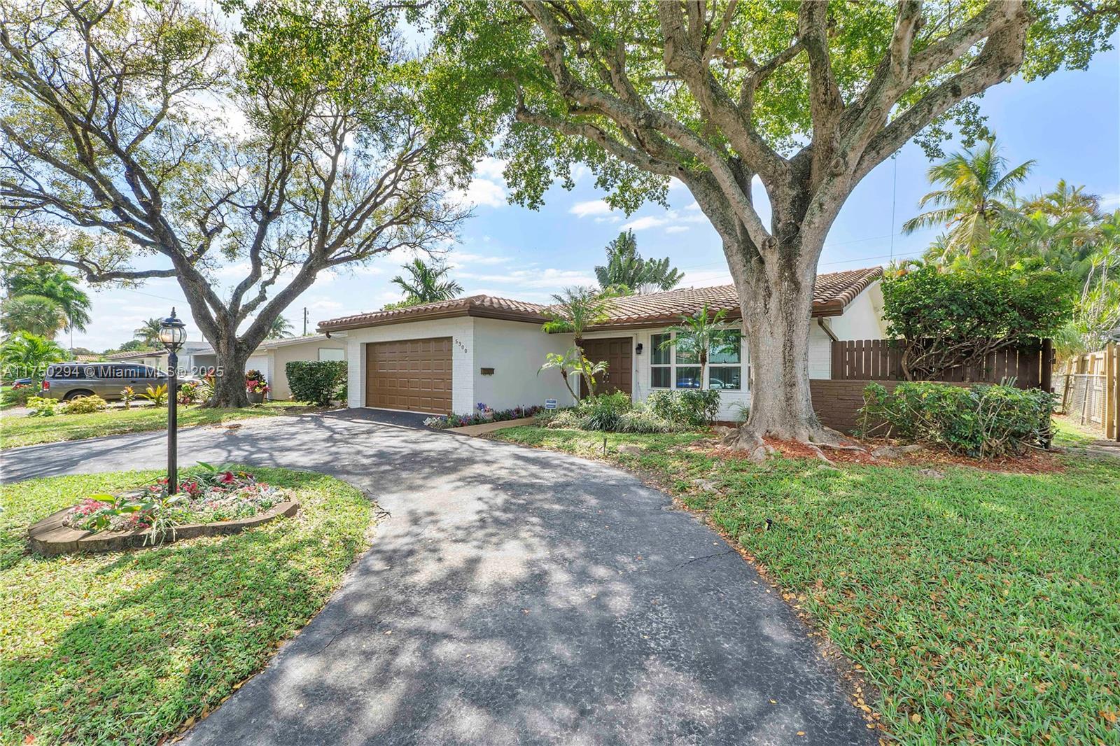 Property for Sale at 5300 Adams St, Hollywood, Broward County, Florida - Bedrooms: 3 
Bathrooms: 2  - $764,000