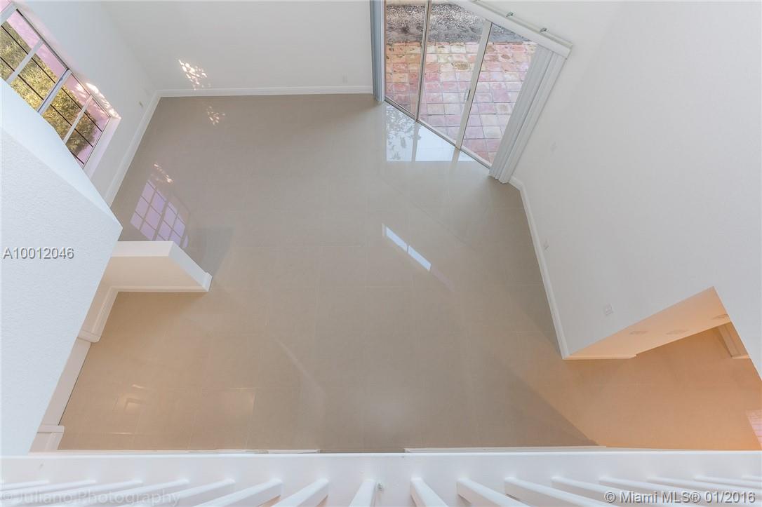 Country Isles Garden Home - Residential