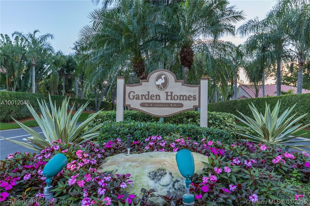 Country Isles Garden Home - Residential