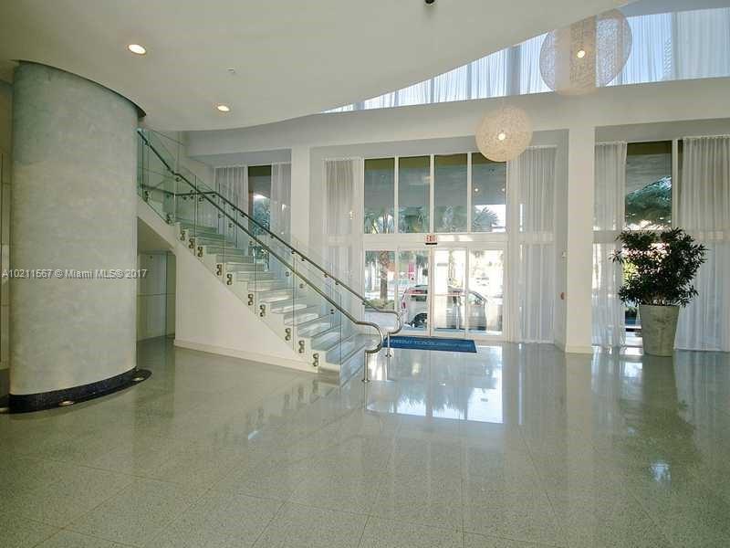 Venture At Aventura East - Residential Lease