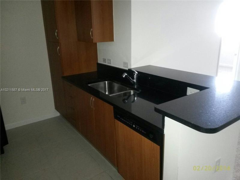 Venture At Aventura East - Residential Lease