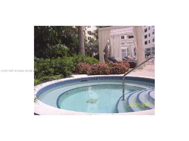Venture At Aventura East - Residential Lease