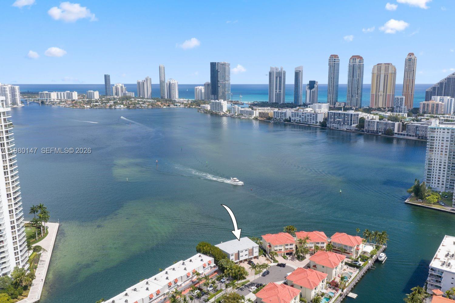 VILLAS ON THE BAY CONDO - Residential