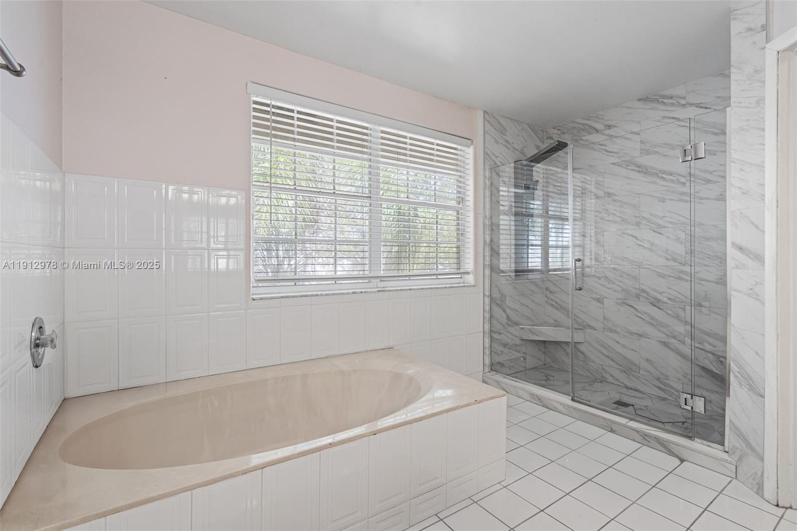 LAKES BY THE BAY SEC 7 - Residential