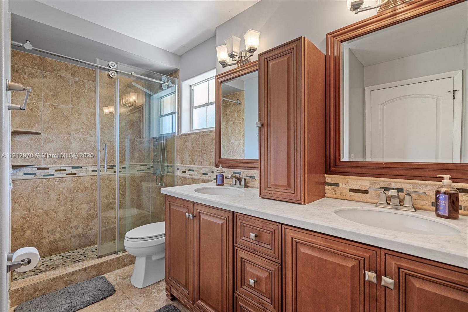 LAKES BY THE BAY SEC 7 - Residential