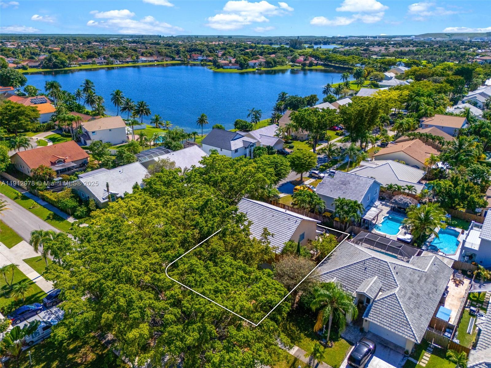 LAKES BY THE BAY SEC 7 - Residential