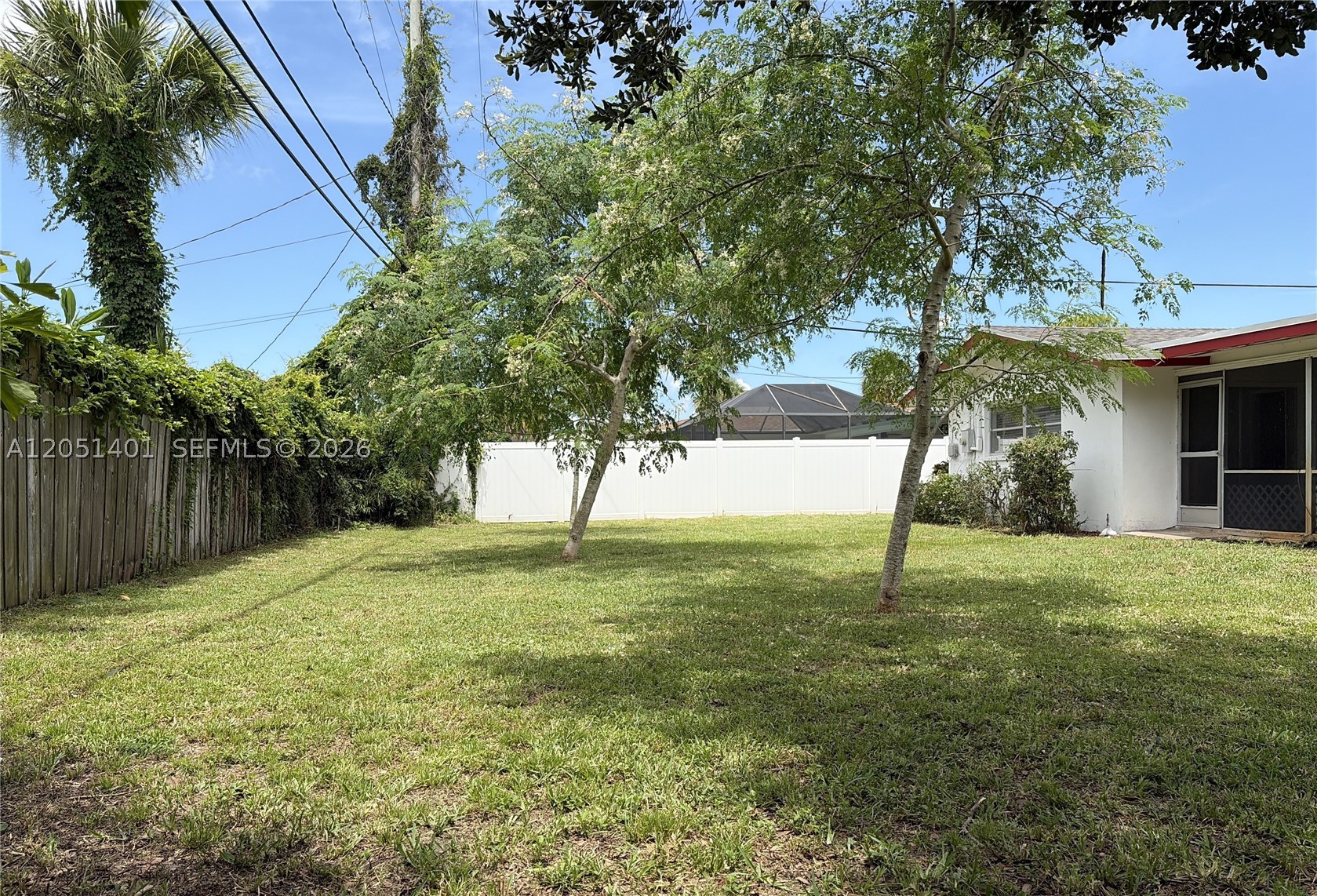 3696 Dogwood Ave