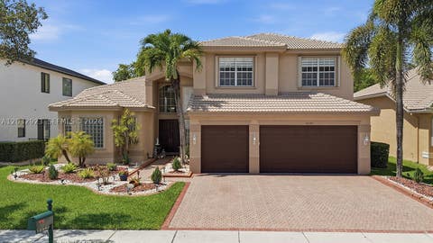 Photo of 18543 SW 49th St, Miramar, FL 33029 (MLS # A12032923)
