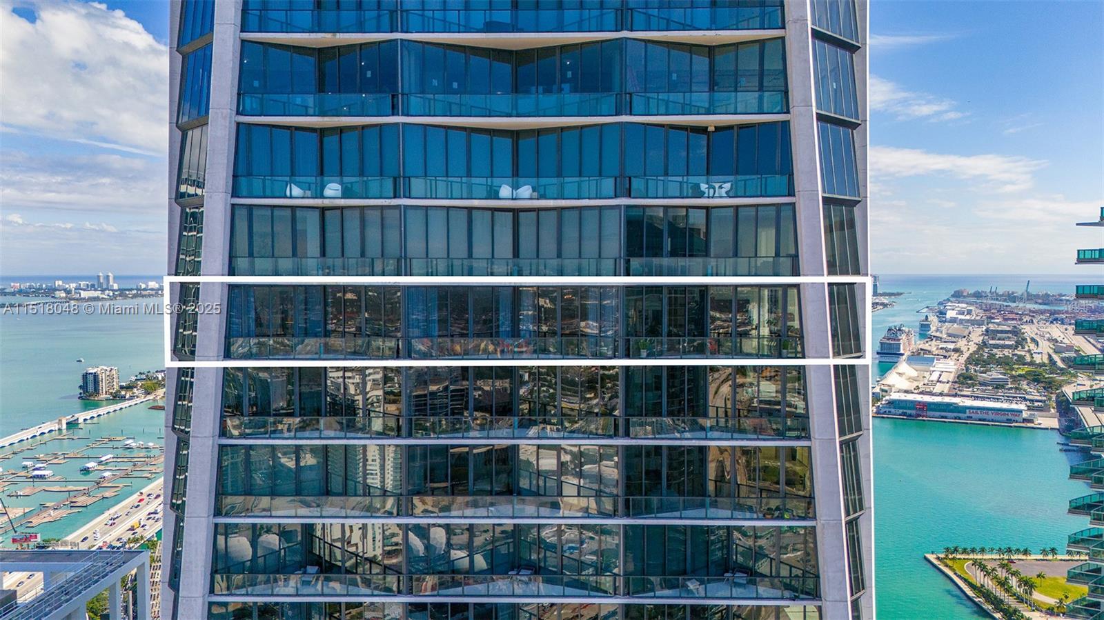 ONE THOUSAND MUSEUM CONDO - Residential