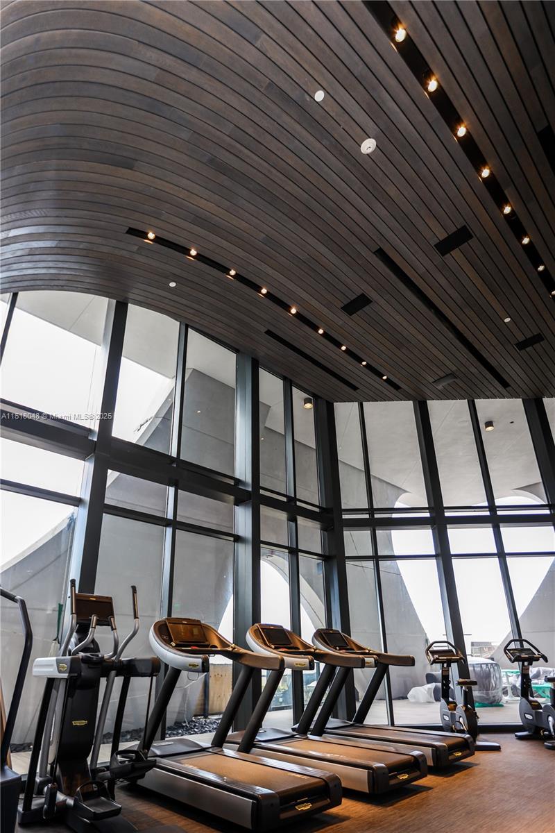 ONE THOUSAND MUSEUM CONDO - Residential