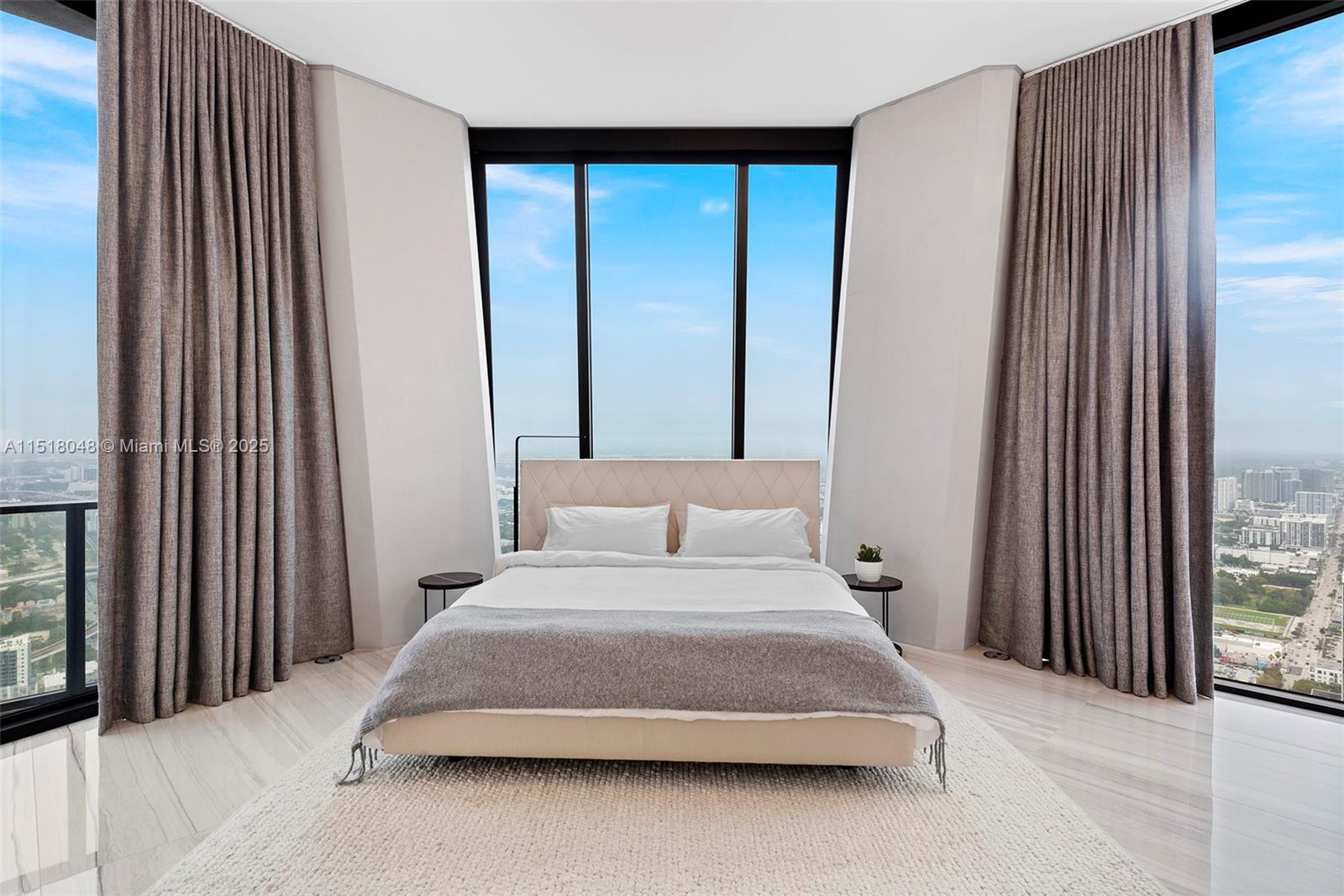 ONE THOUSAND MUSEUM CONDO - Residential
