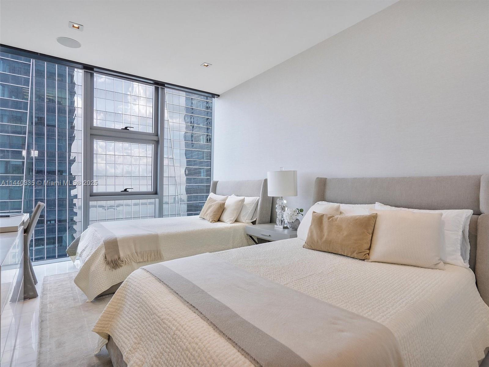 ECHO BRICKELL CONDO - Residential