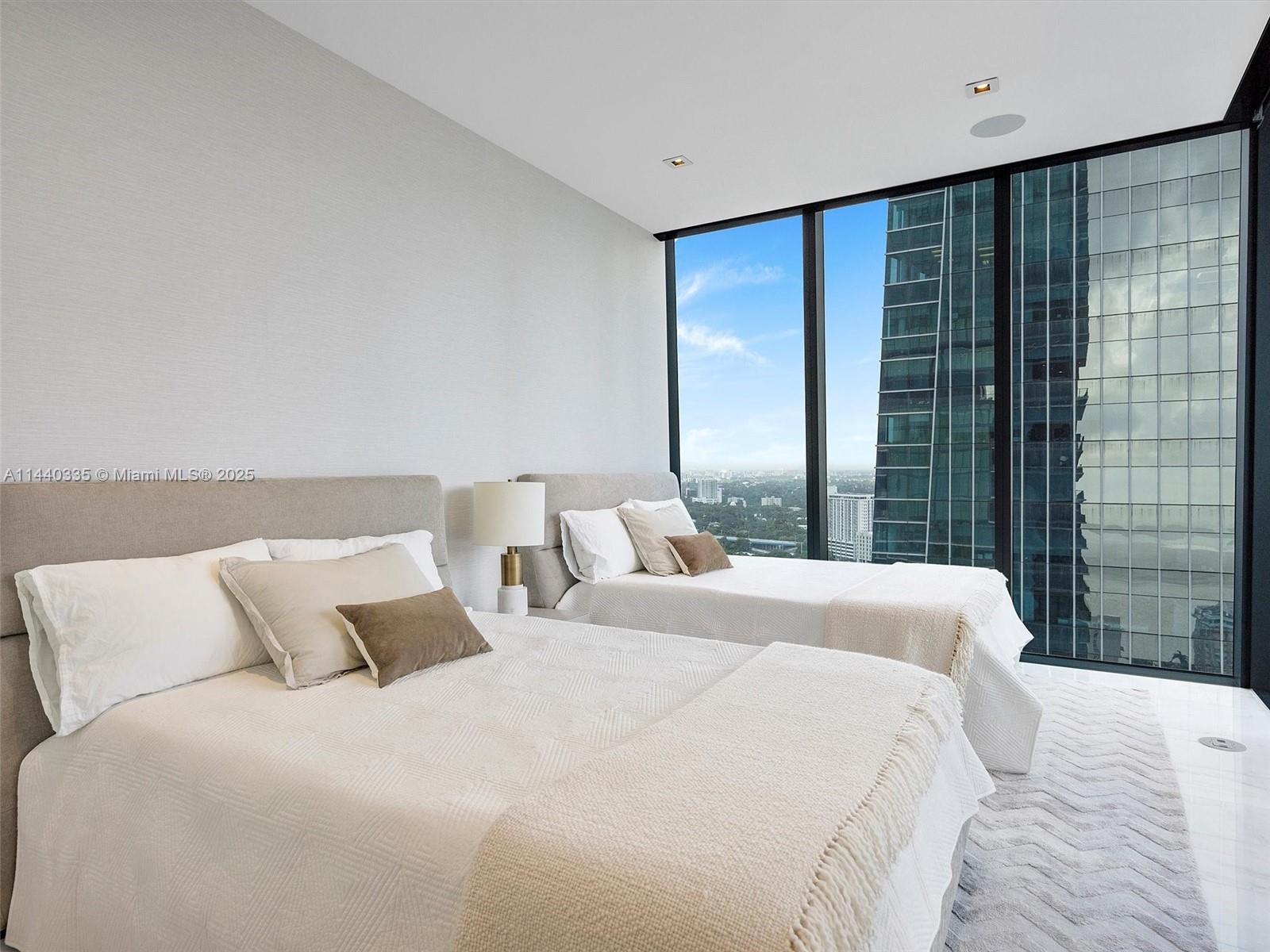 ECHO BRICKELL CONDO - Residential