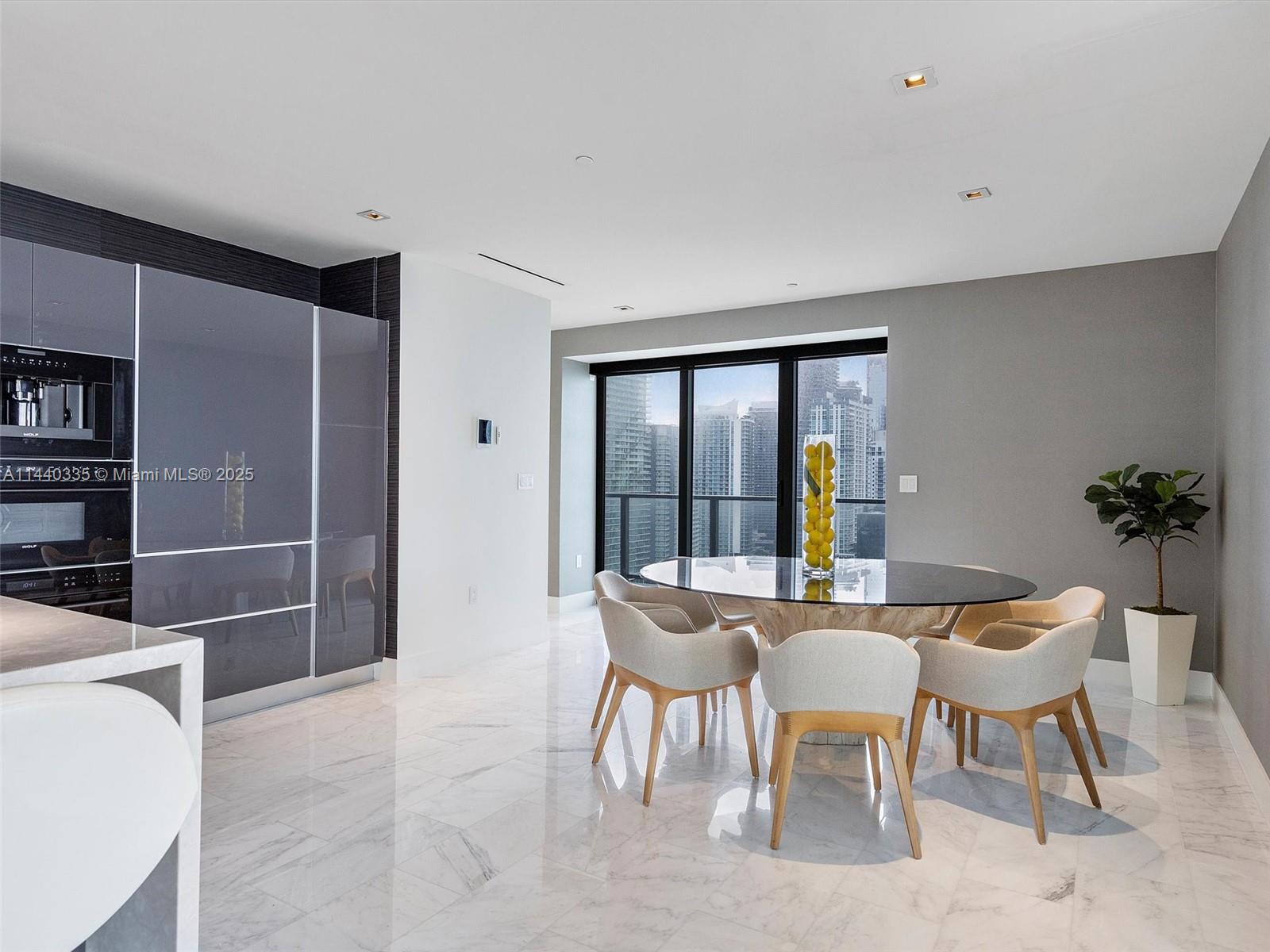 ECHO BRICKELL CONDO - Residential