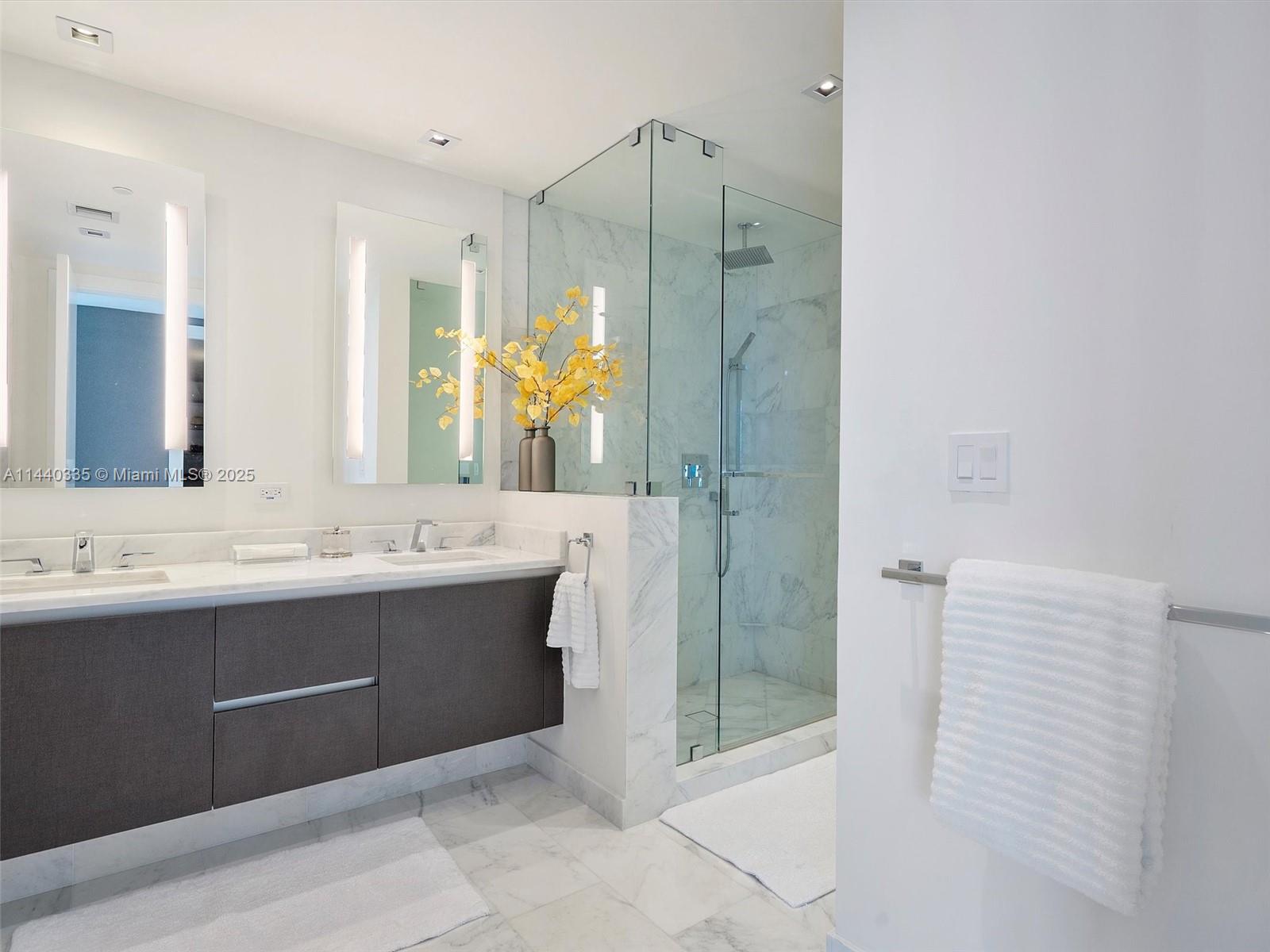 ECHO BRICKELL CONDO - Residential