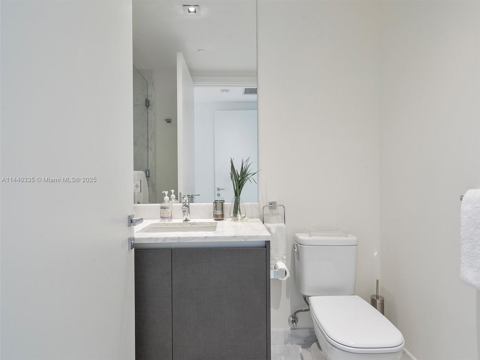 ECHO BRICKELL CONDO - Residential