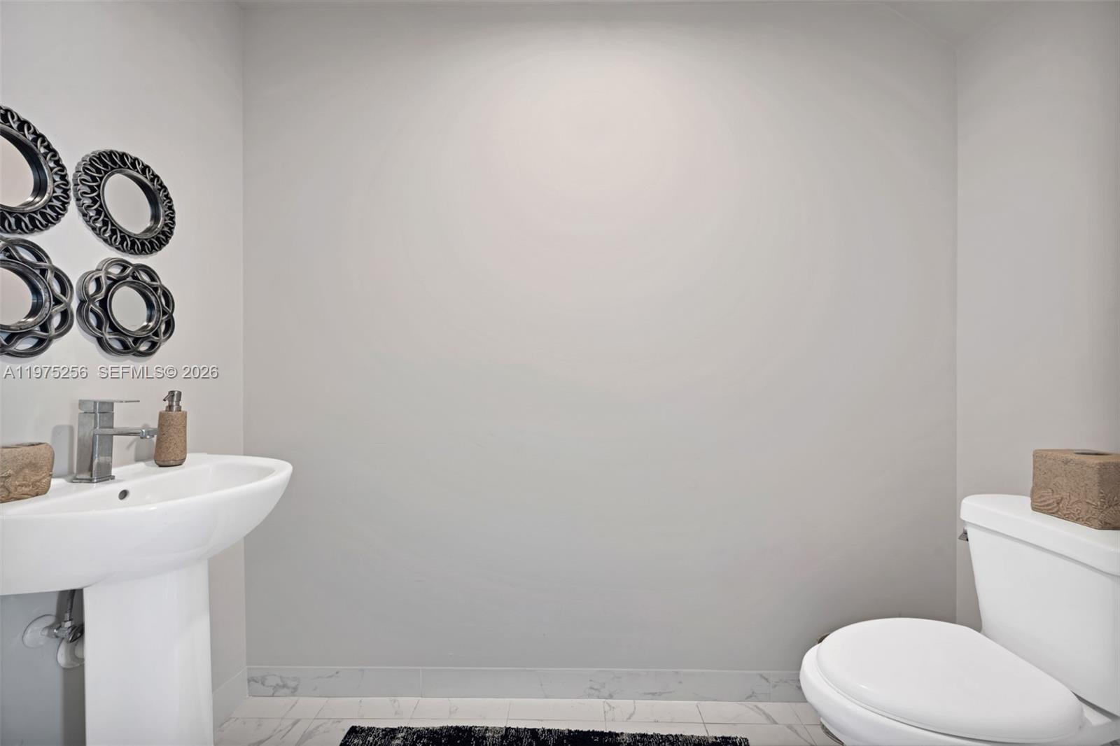 RIVERWOOD - Residential