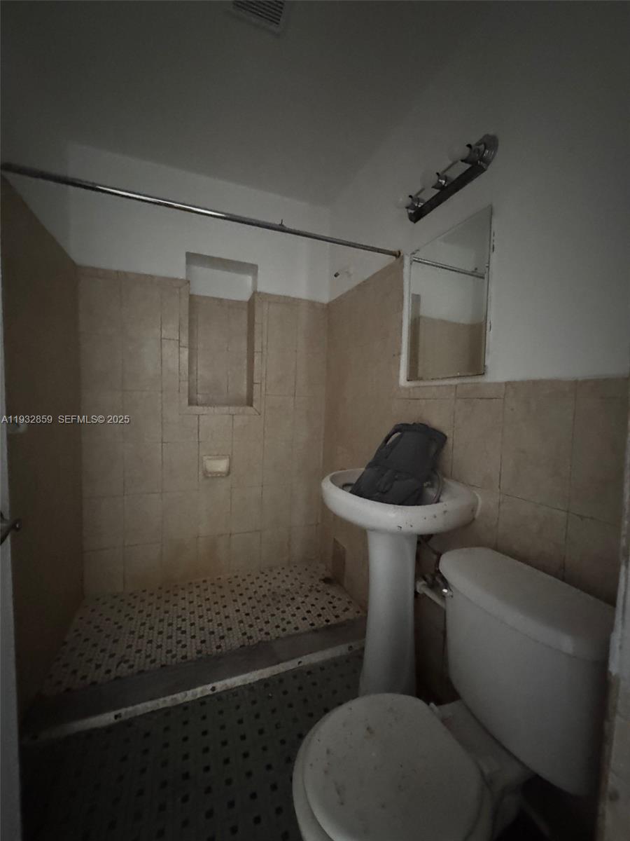 CURTISS PARK - Residential