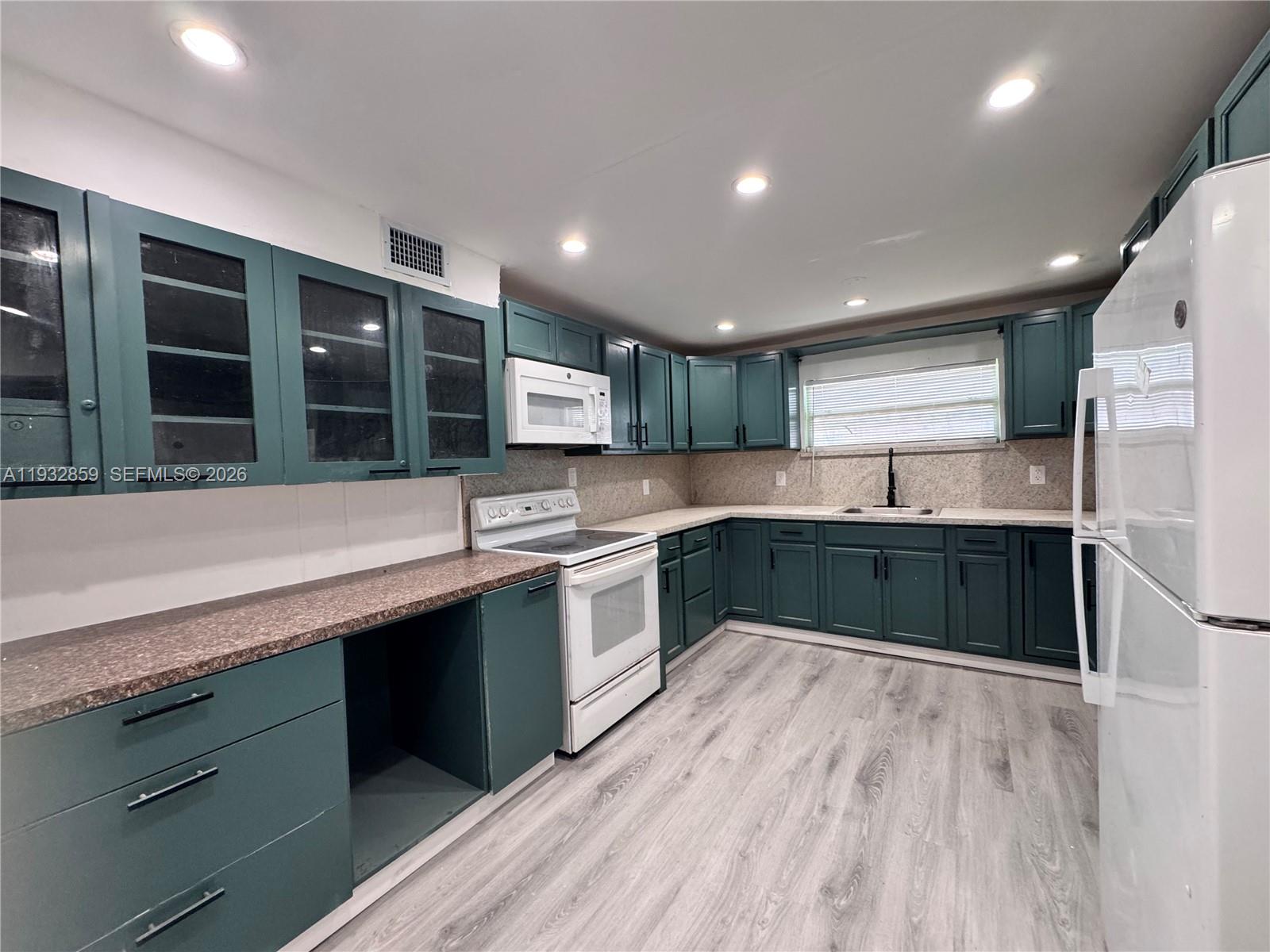 CURTISS PARK - Residential