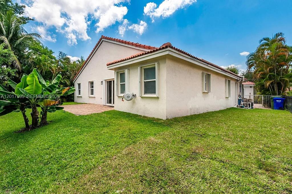 PEMBROKE SPRINGS PLAT - Residential Lease