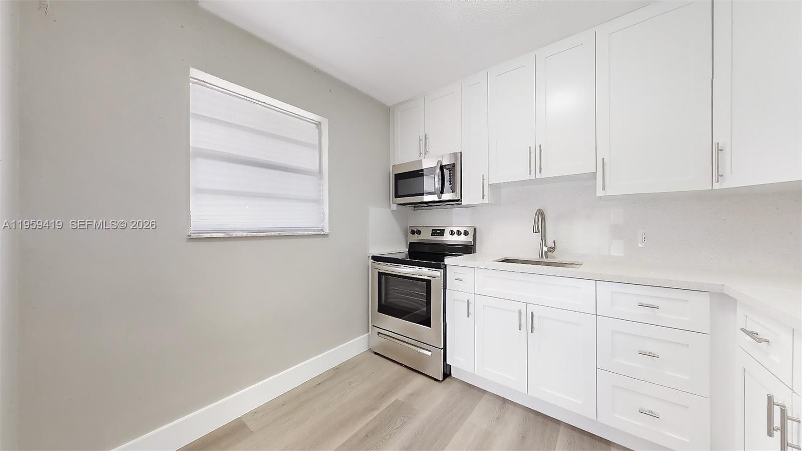 BRICKELL RIVERVIEW - Residential Income