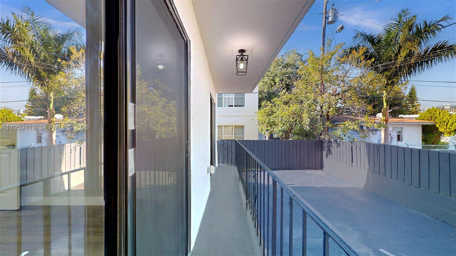 BRICKELL RIVERVIEW - Residential Income