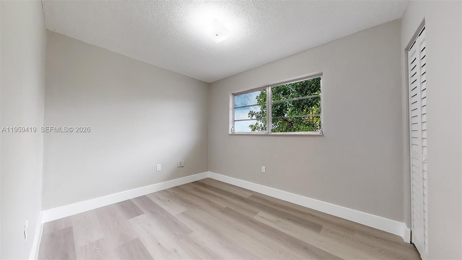 BRICKELL RIVERVIEW - Residential Income