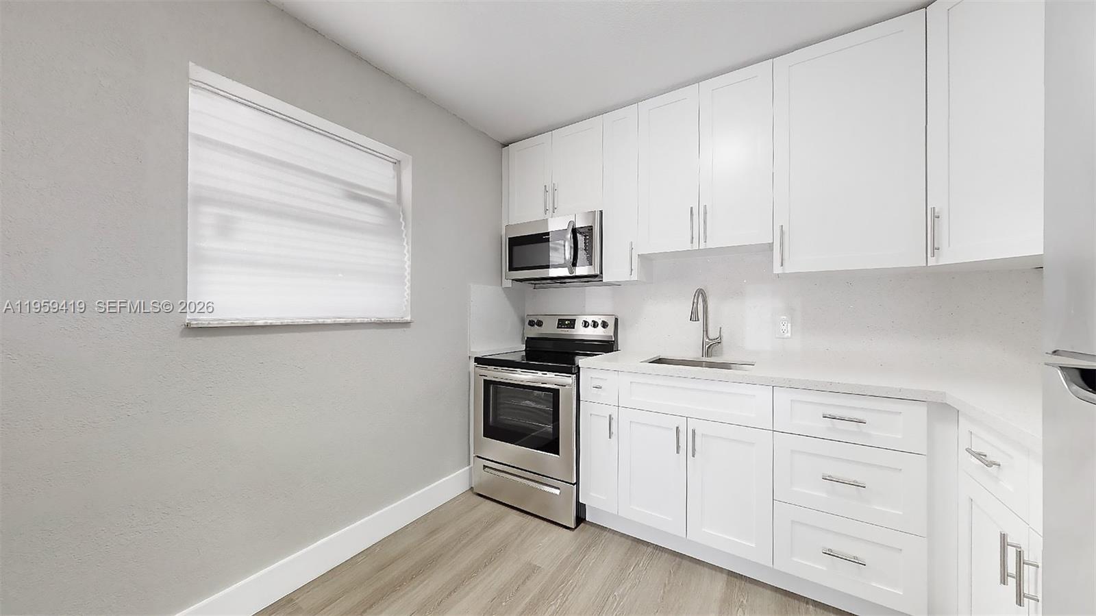 BRICKELL RIVERVIEW - Residential Income