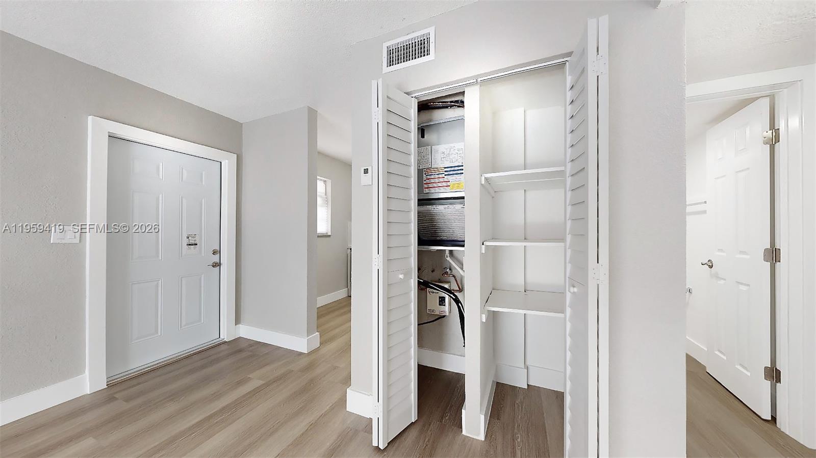 BRICKELL RIVERVIEW - Residential Income