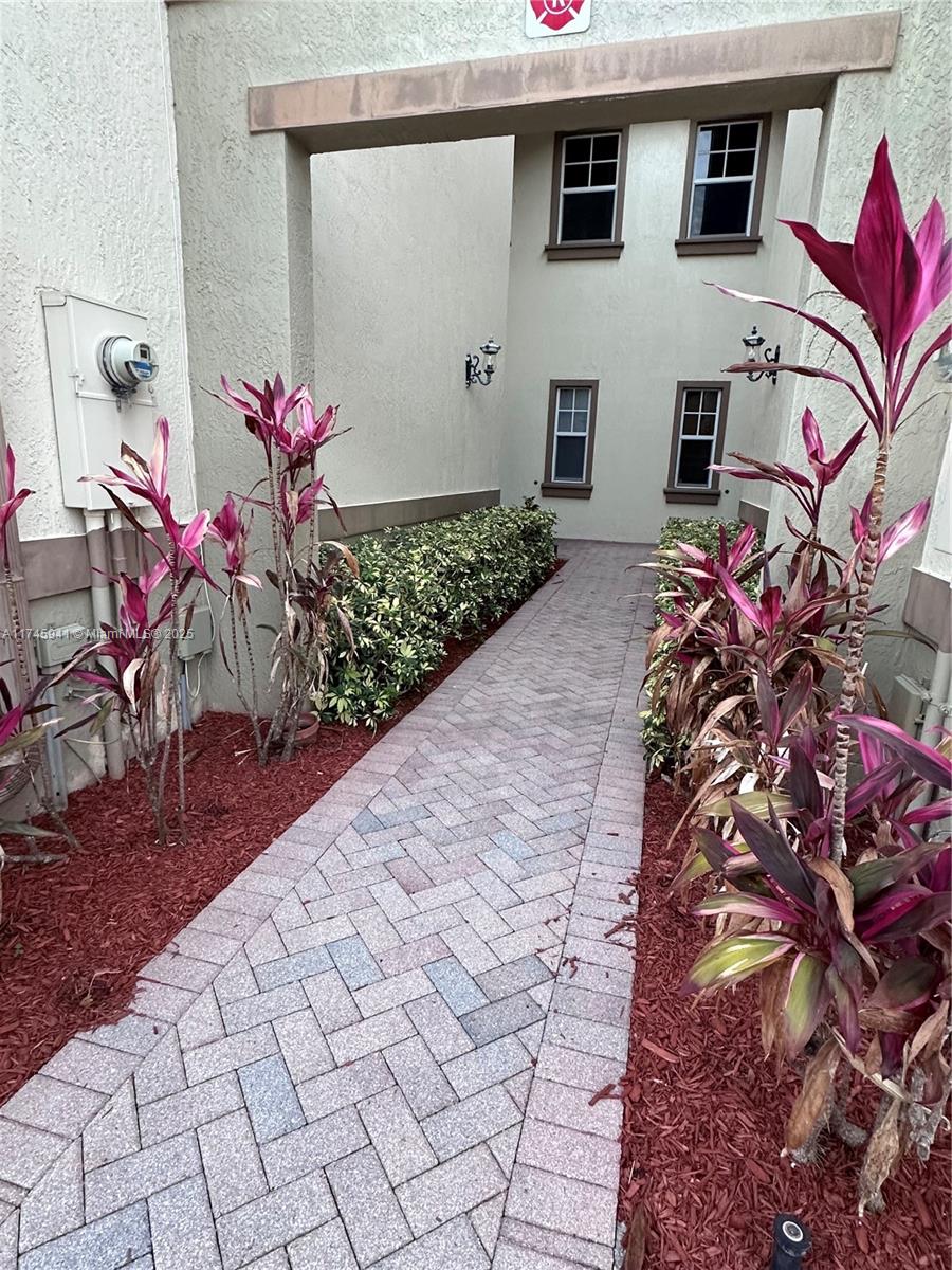 6054 NW 116th Dr 6054