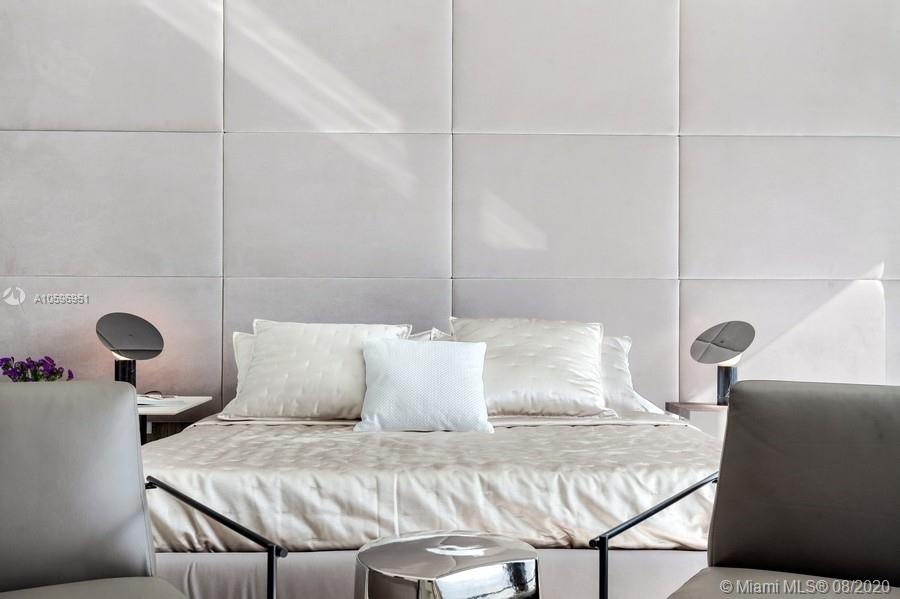 ONE PARAISO CONDO - Residential