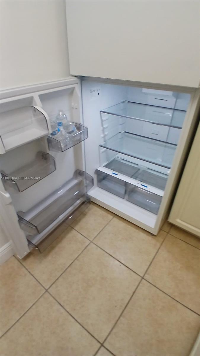 GALLOWAY GARDENS CONDO - Residential Lease