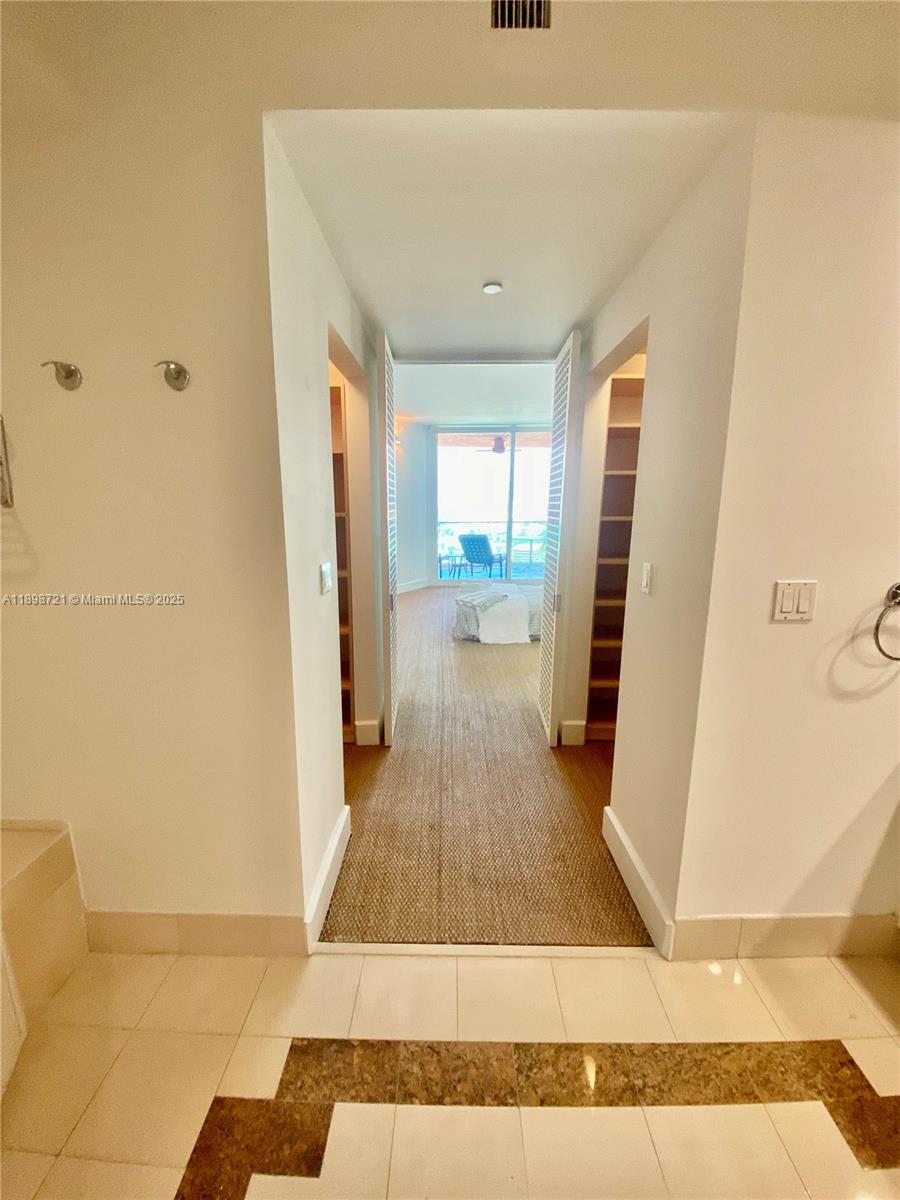 PORTOFINO TOWER CONDO - Residential Lease