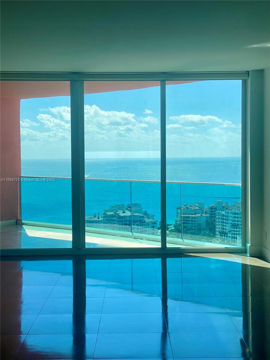 PORTOFINO TOWER CONDO - Residential Lease