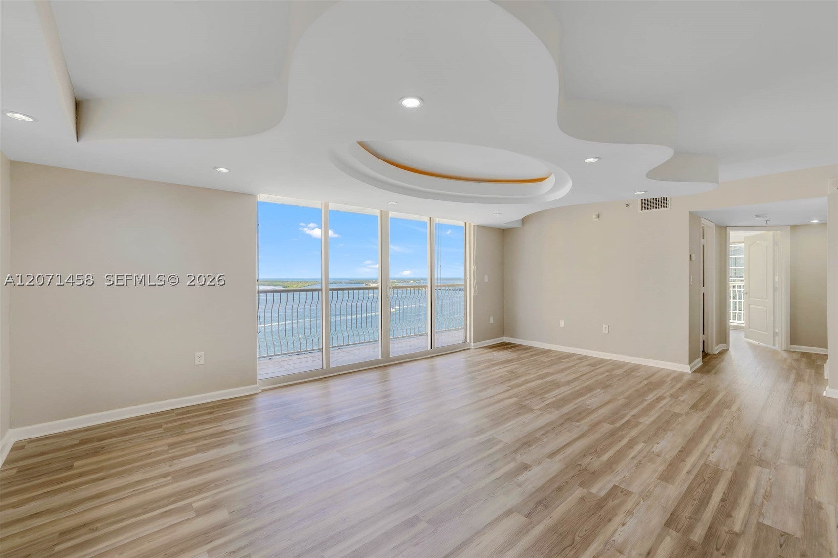 1200 Brickell Bay Dr 3001