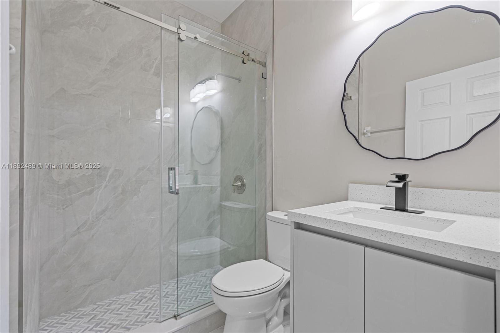 PORTOFINO VILLAS WEST - Residential Lease
