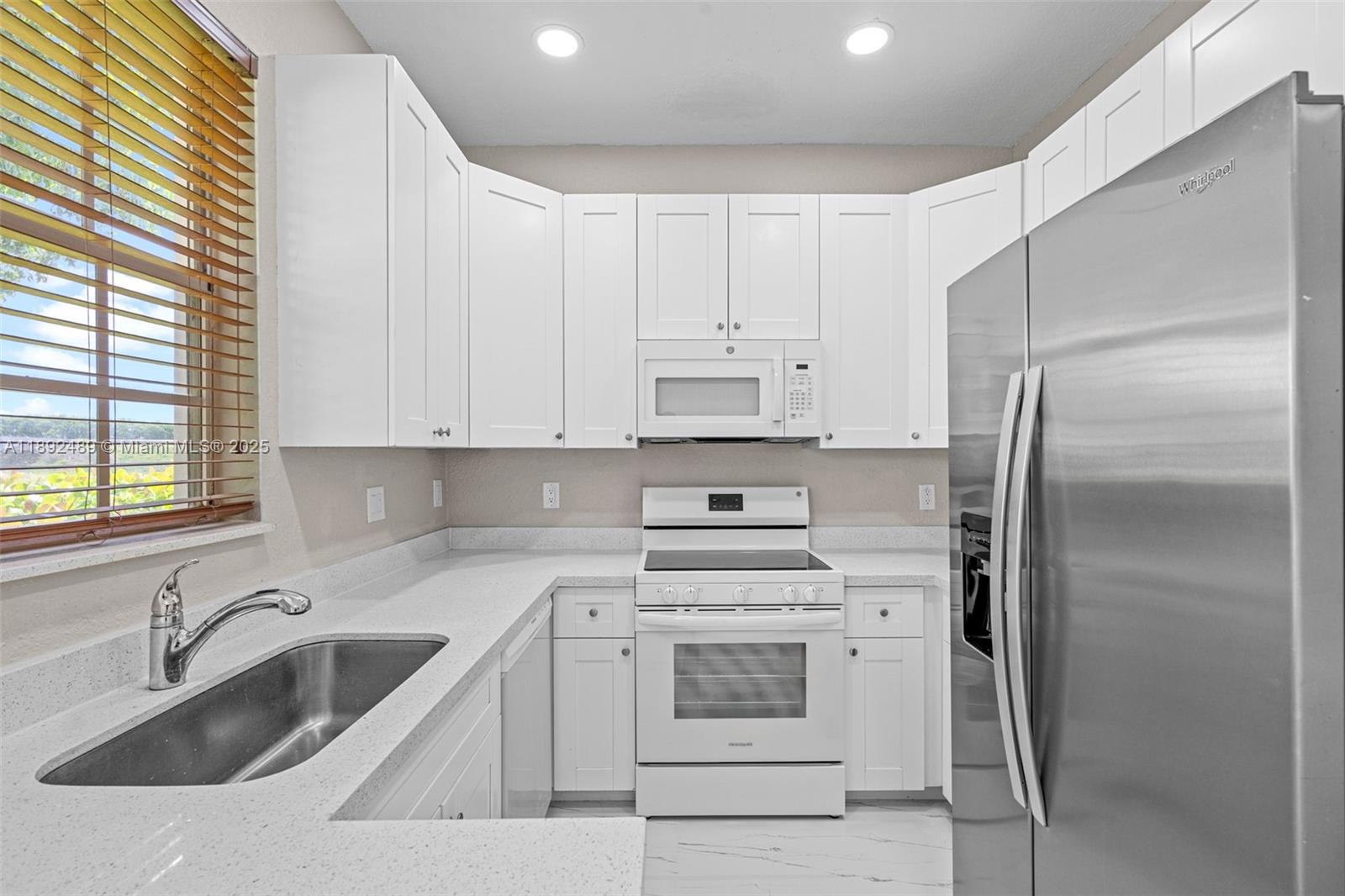 PORTOFINO VILLAS WEST - Residential Lease