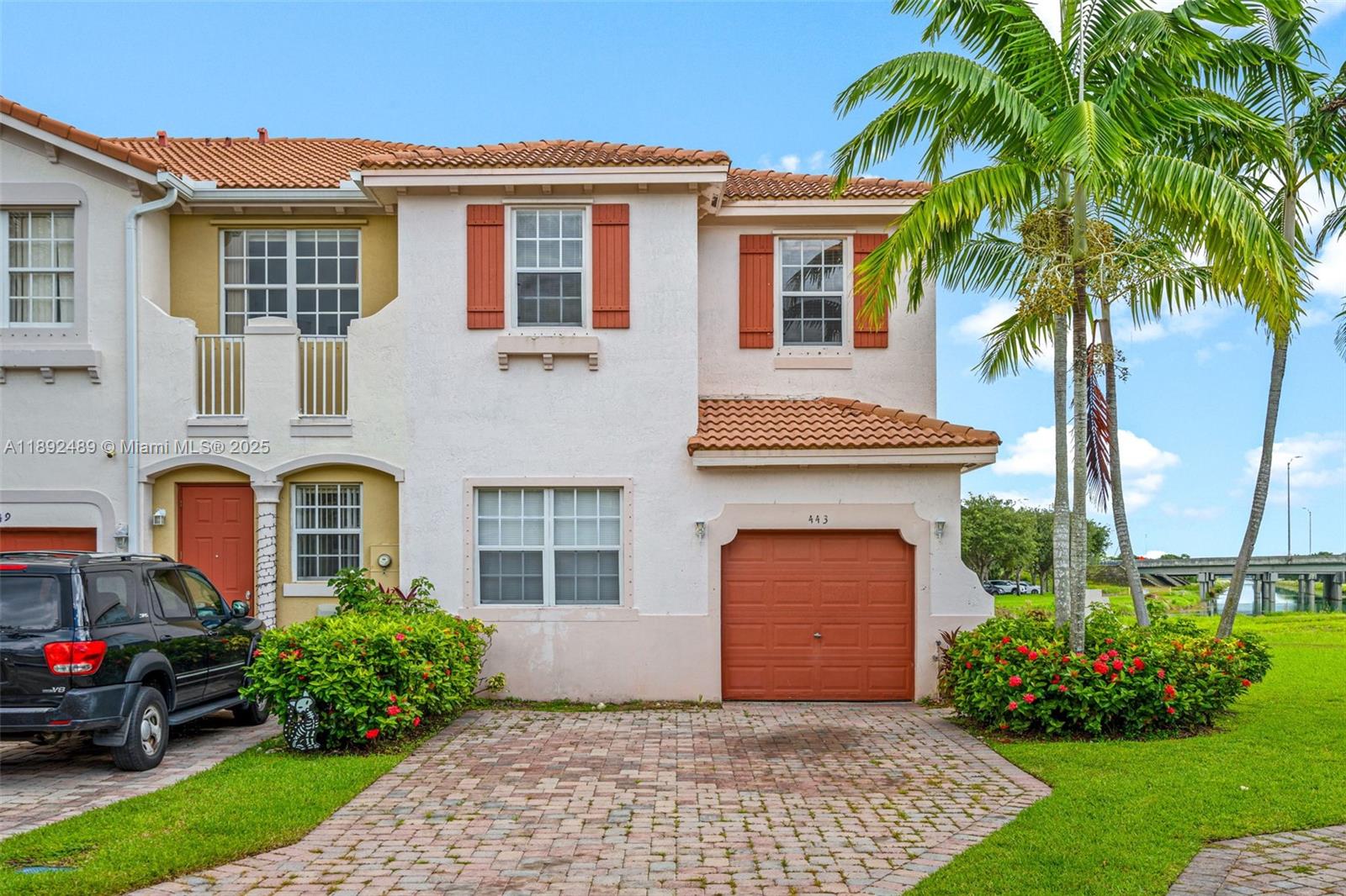 PORTOFINO VILLAS WEST - Residential Lease