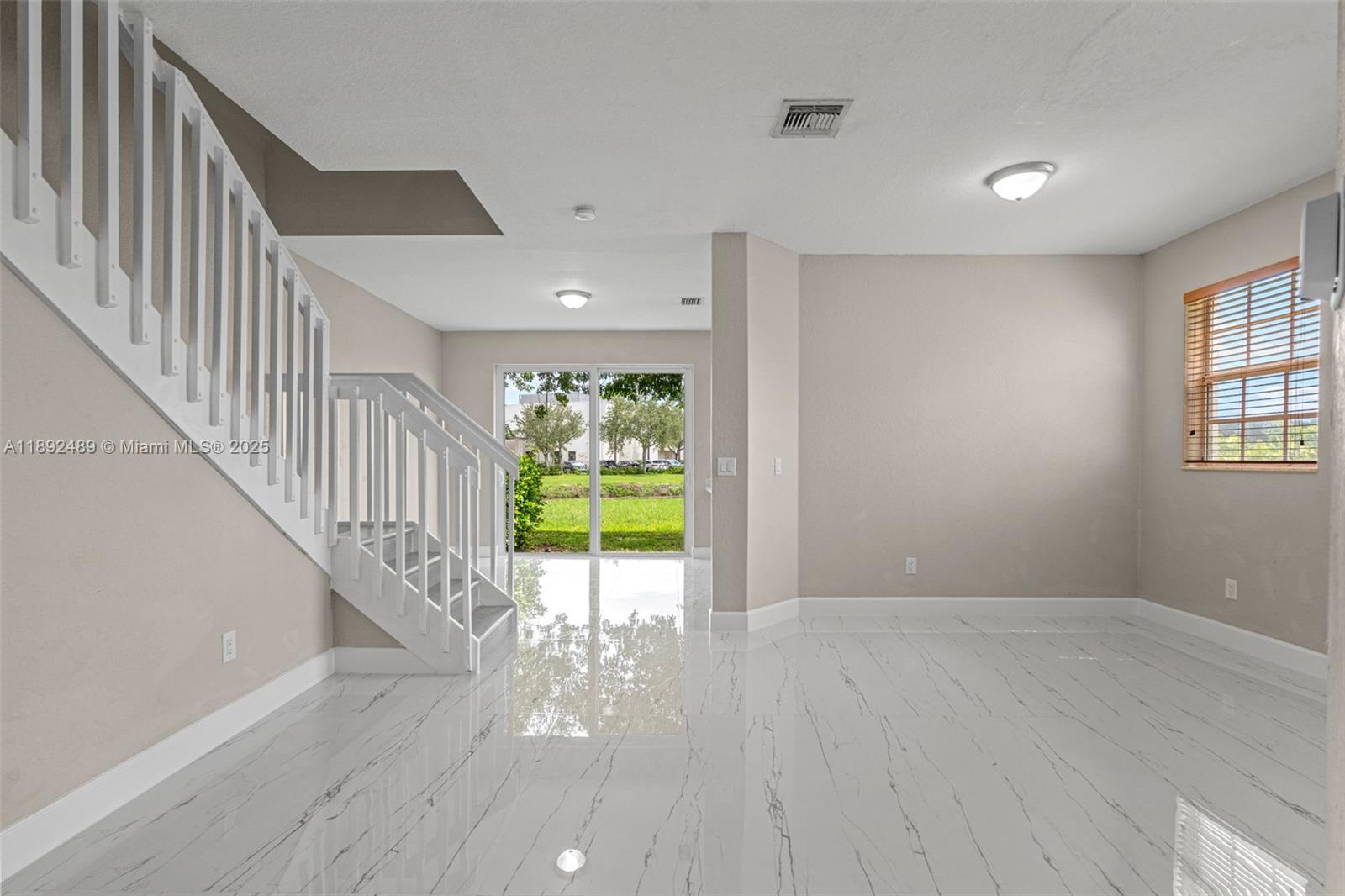 PORTOFINO VILLAS WEST - Residential Lease