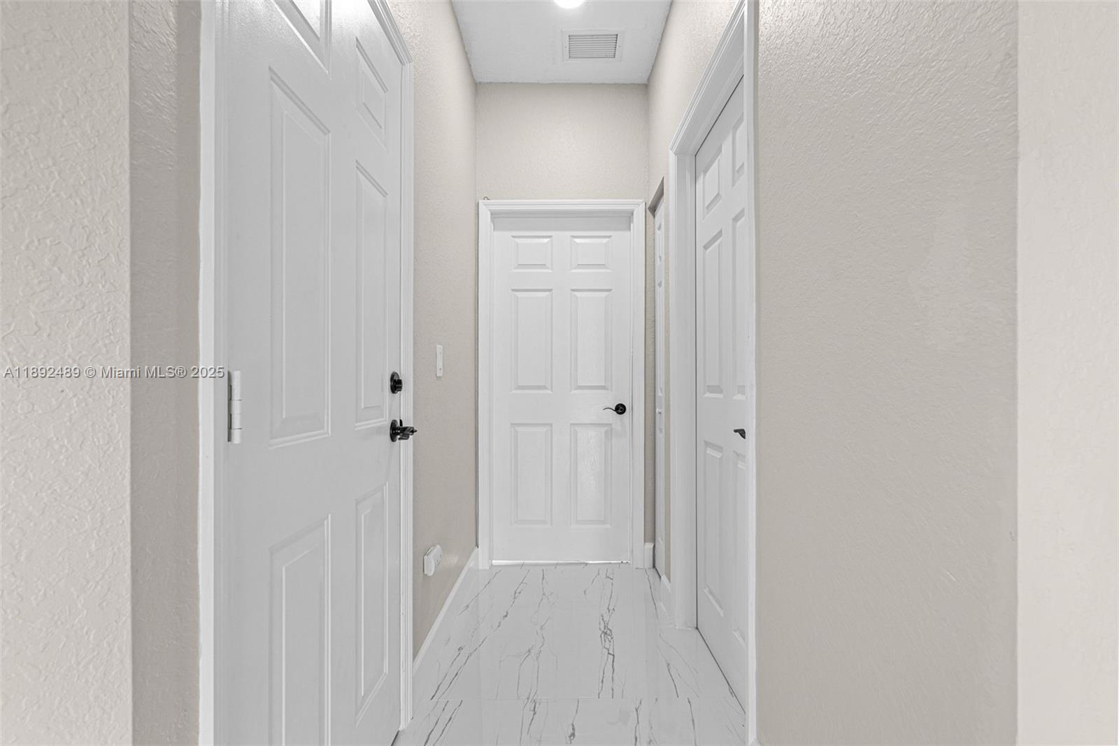 PORTOFINO VILLAS WEST - Residential Lease
