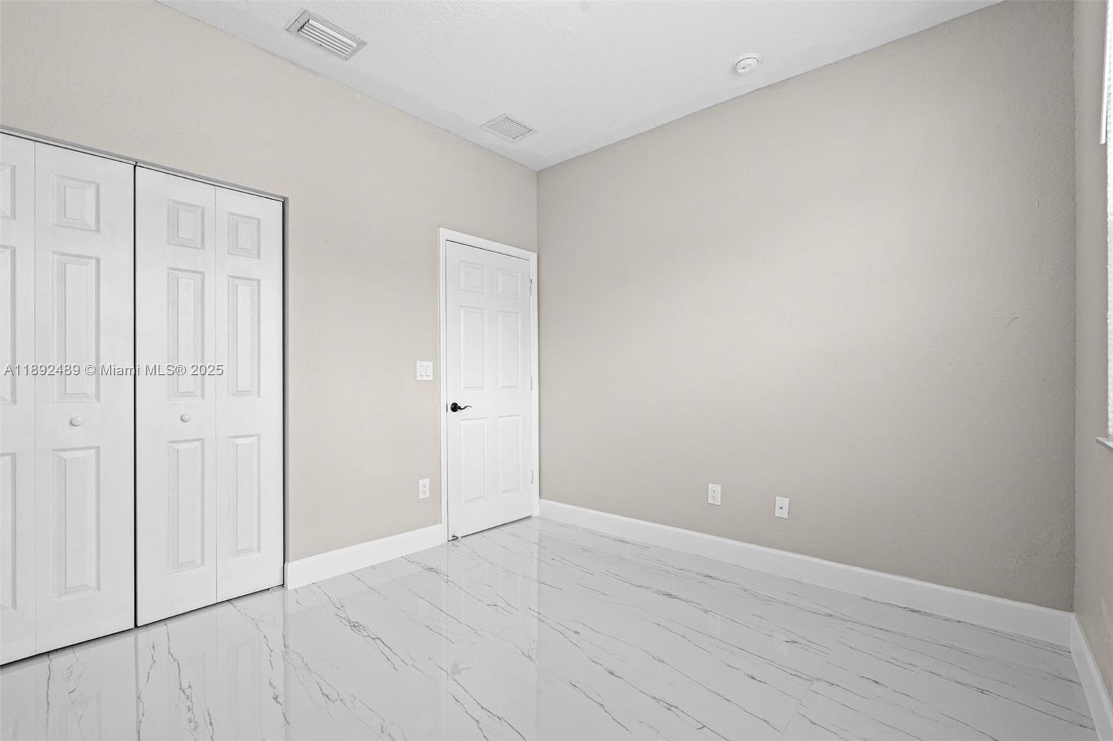 PORTOFINO VILLAS WEST - Residential Lease