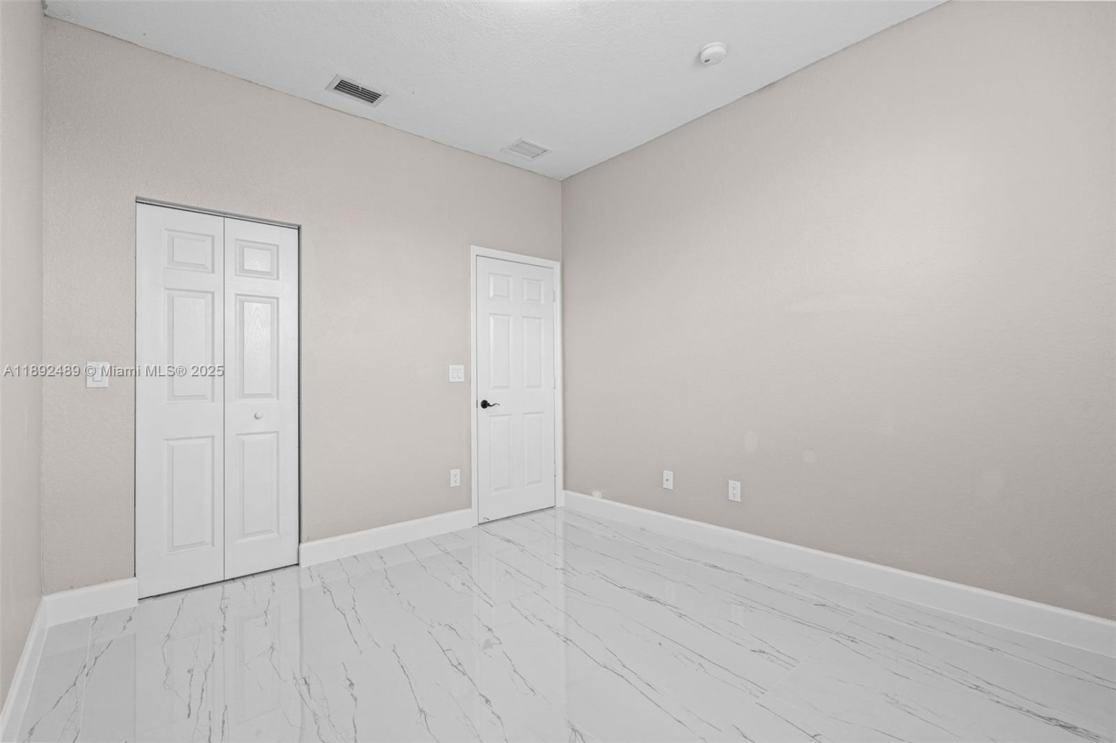PORTOFINO VILLAS WEST - Residential Lease
