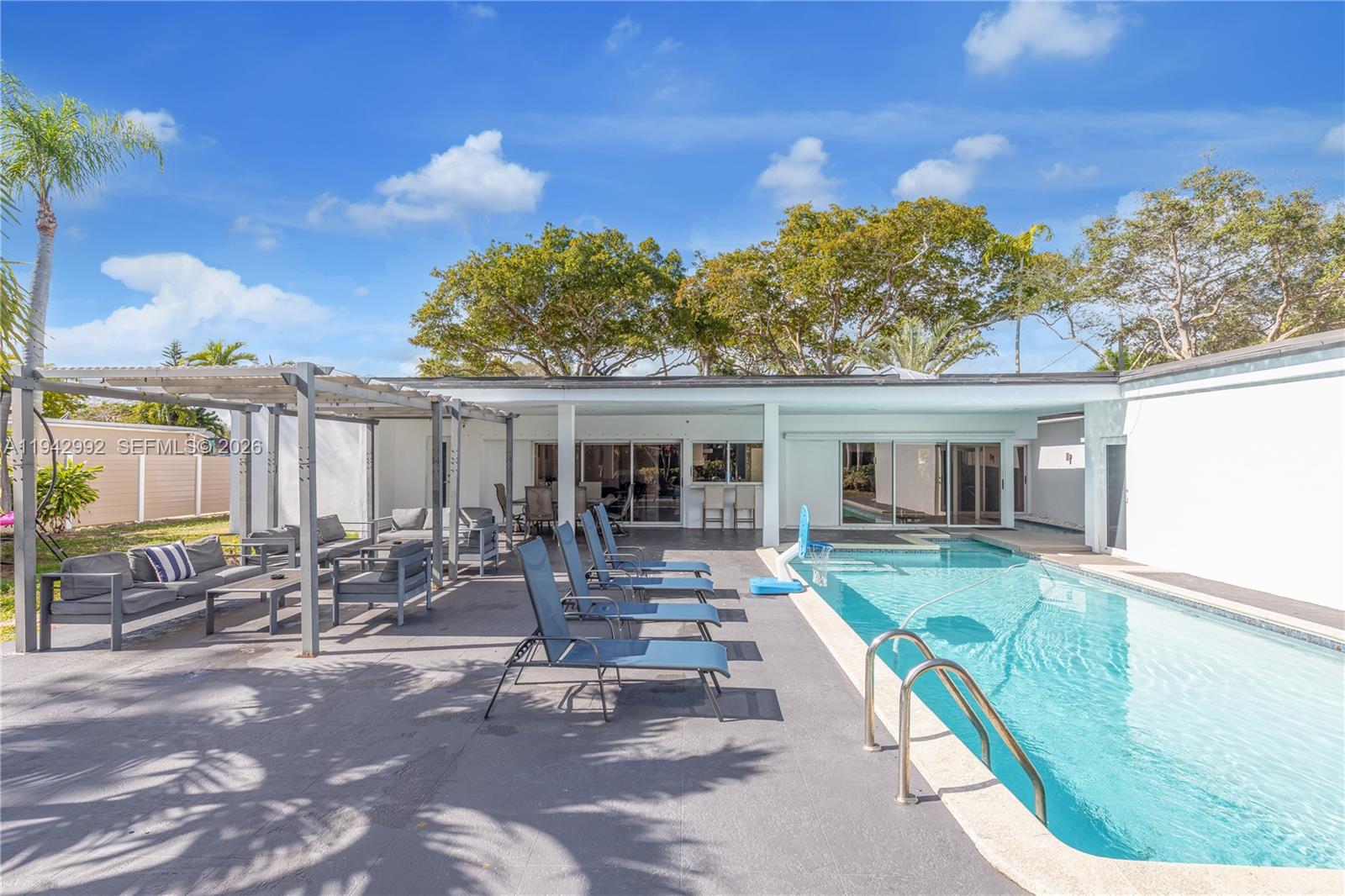 OMNI ESTATES 2ND ADDN - Residential