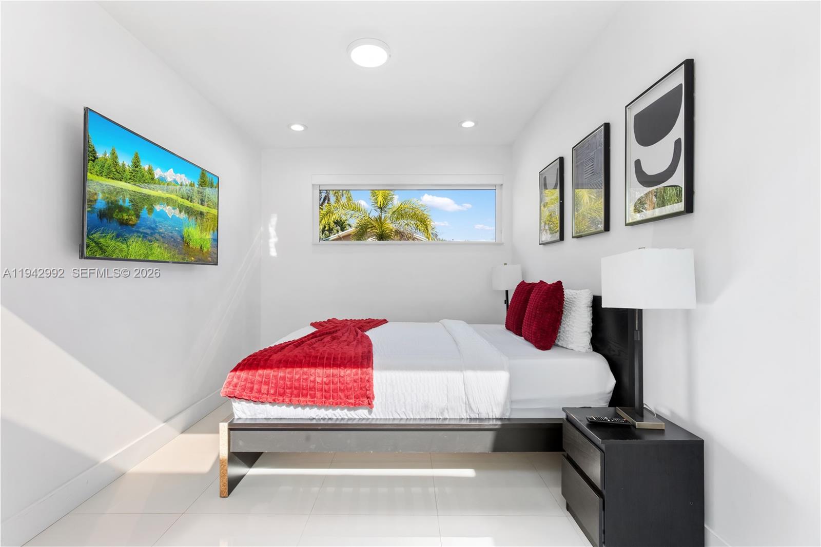 OMNI ESTATES 2ND ADDN - Residential