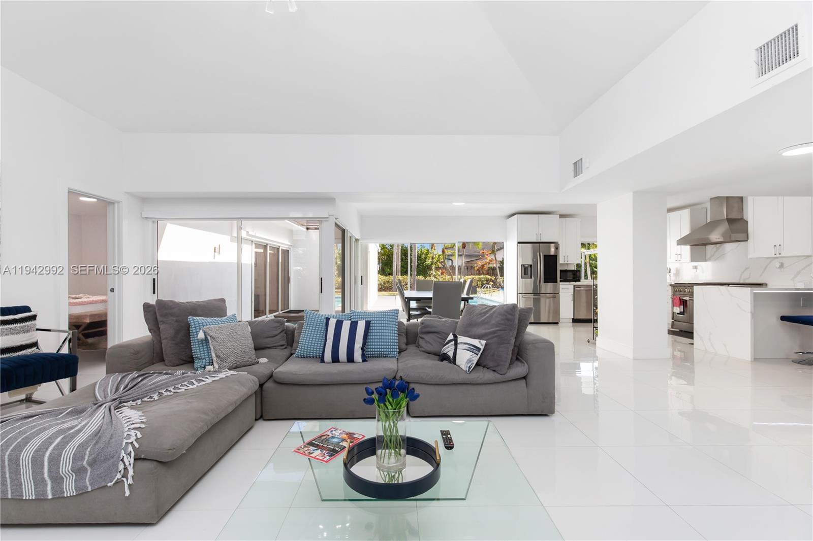 OMNI ESTATES 2ND ADDN - Residential